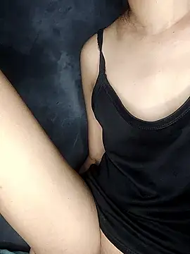 Chatroom XXX en direct de Rayya_4yy