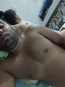 แชท XXX สดของ ranigupta72