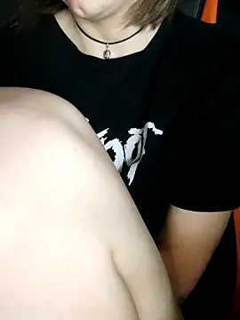 แชท XXX สดของ Aashikalaa