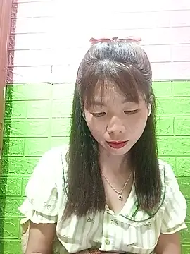 AmyLinee01 Live XXX Chat