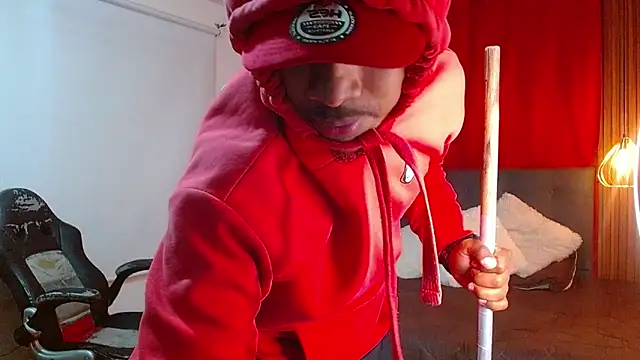 Онлайн чат XXX ethan_jons