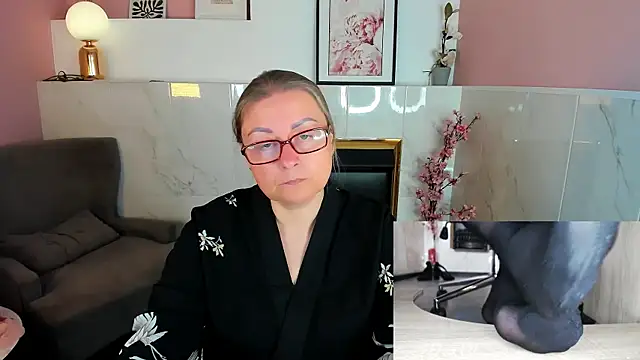 Alexandra_Kindn Live XXX chat