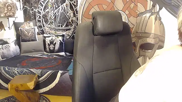 Chat +18 de TittenMichelle ao vivo