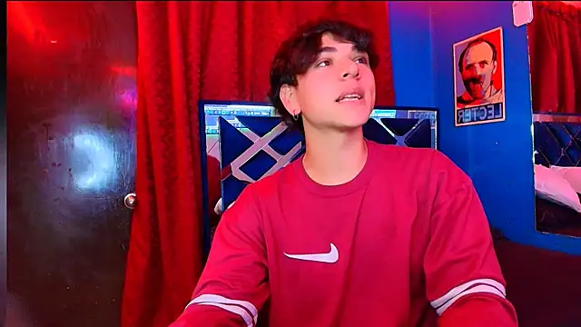 Chat XXX ao vivo de Luke_Howland