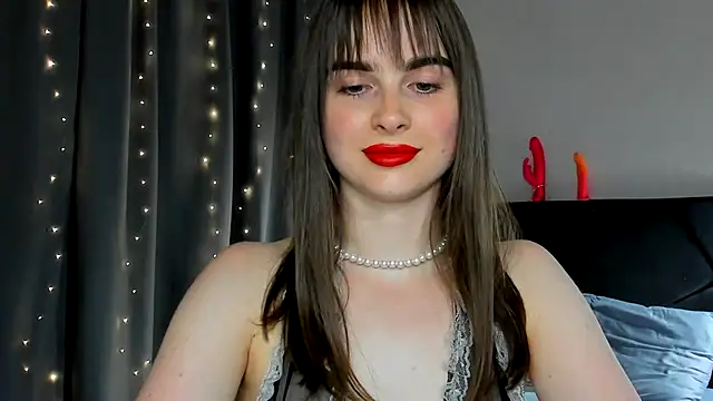 megann_fox2's Live XXX Chat