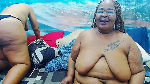 Chatroom XXX en direct de SEXY_MATURExx