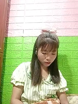 AmyLinee01 现场XXX聊天