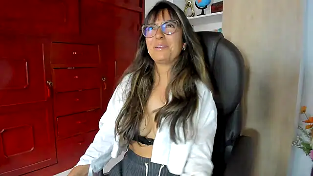 Isabellaa22_1 Live XXX-Chat