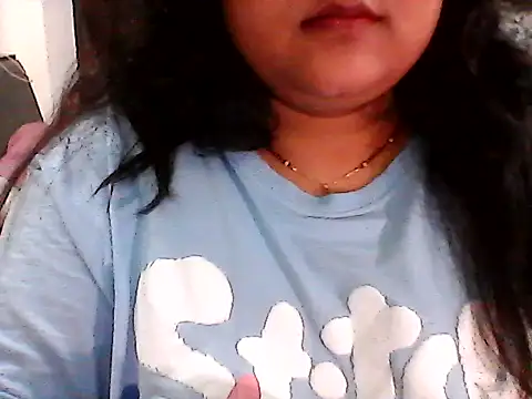 Chat XXX en directo de radhikkaa