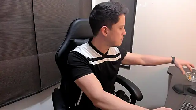 KendricTorres Live XXX-chat
