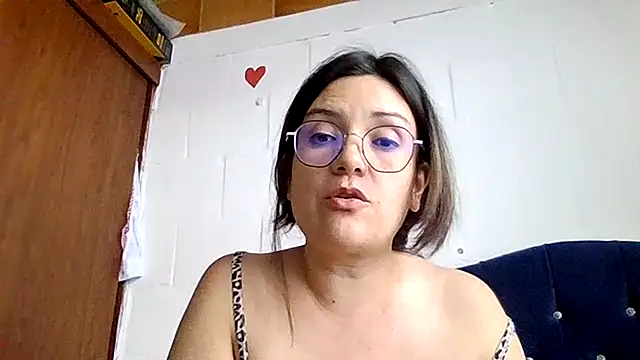 Chat +18 de princessbella93 ao vivo