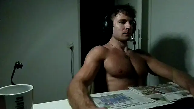 دردشة alpha-hunk الجنسية المباشرة