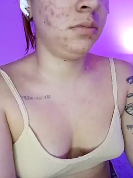 martina_connor1 Adlı Modelin Canlı XXX Sohbeti