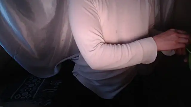 Burberrry_ Chat XXX in diretta