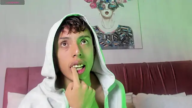צ'אט XXX בשידור חי של _camilo_ortiz
