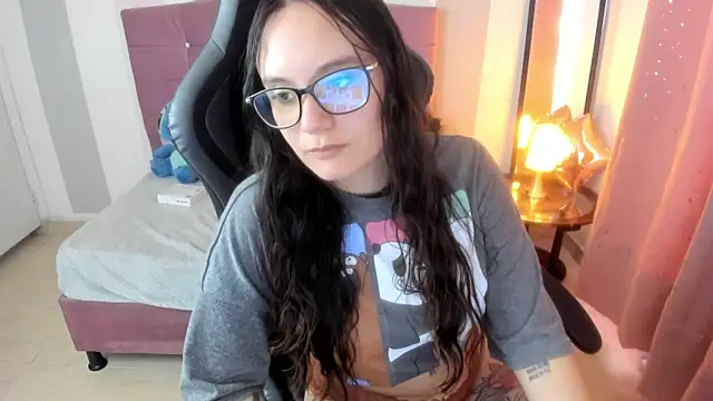 Chat +18 de Wanda_sg ao vivo