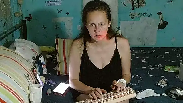 brighteyes77 – Live XXX-chat