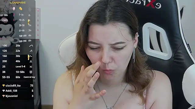 pretty_little_thing Live XXX Chat