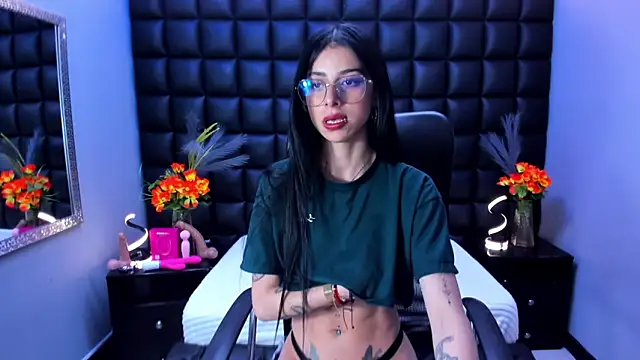 Chat XXX en directo de Dulce_Miaa_