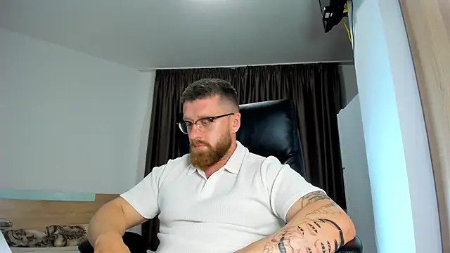 Findom_guy 即時 XXX 聊天