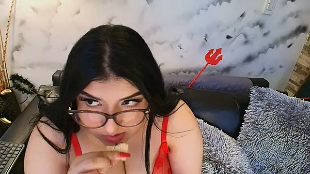 VenusClark_S' Live XXX Chat