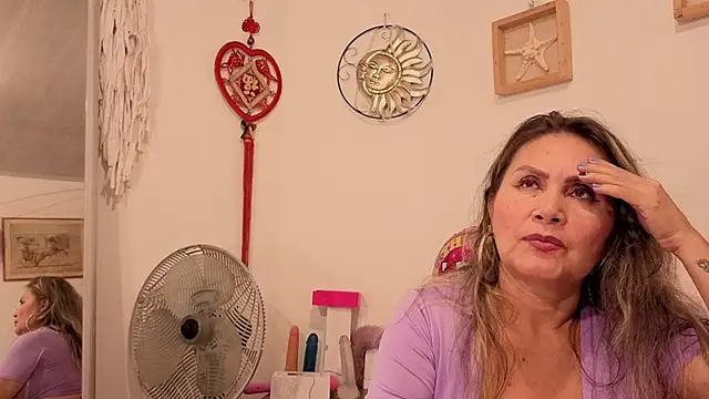 amandabakerx's Live XXX Chat