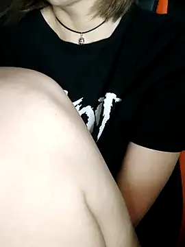 Aashikalaa's Live XXX Chat