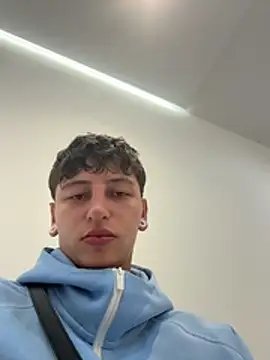 ARON_LUXX Chat XXX live