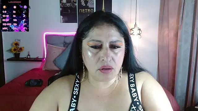 Keyla01_'s Live XXX Chat