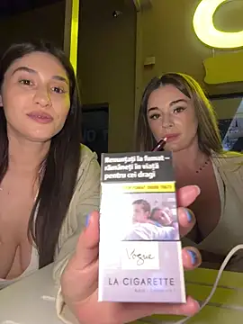 Chatroom XXX en direct de IsabellaEtthan