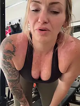 MaggieMayI Live XXX Chat