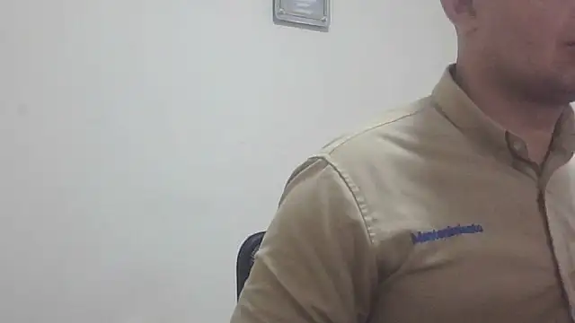 Officeb0y 라이브 XXX 채팅