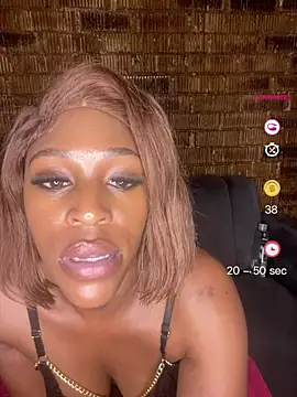SP1CY_MOMMY Chat XXX in diretta