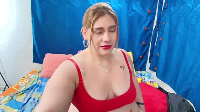 dominant_hipss' Live XXX Chat
