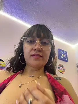צ'אט XXX בשידור חי של SammyGomez