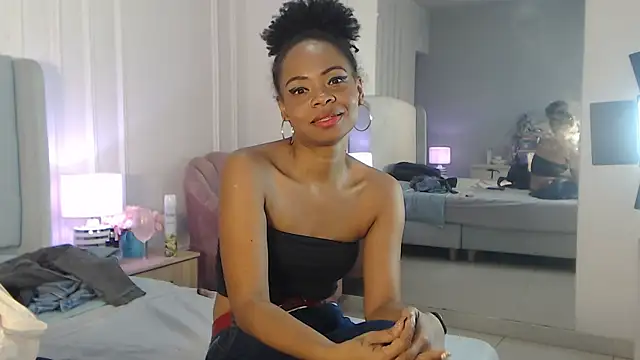 دردشة ChantalGarner الجنسية المباشرة