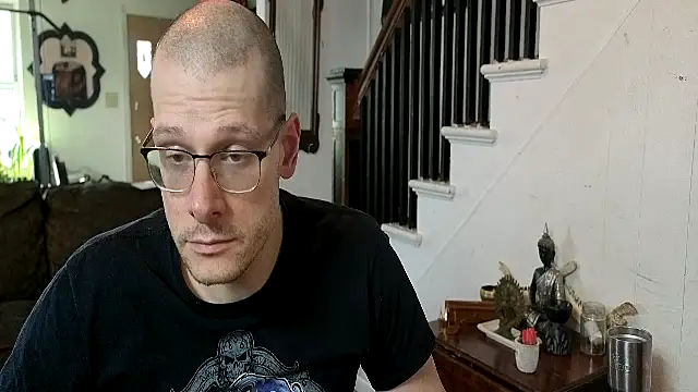 MasterDaddyCool élő XXX-chatje