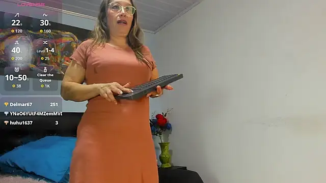 kaylaMinov_のライブXXXチャット