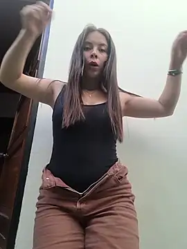 แชท XXX สดของ EmmaContreras_Val