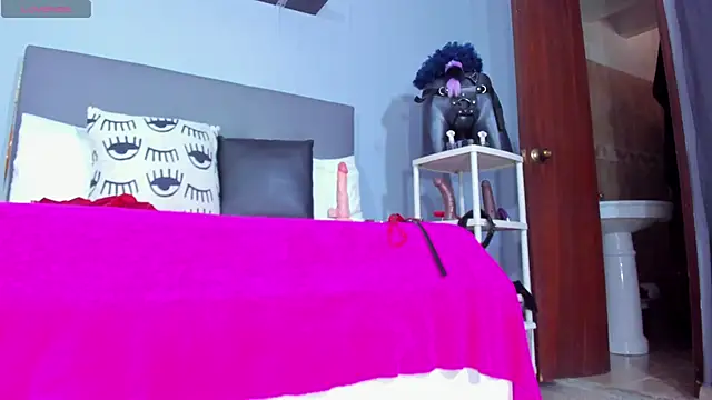 Coco_Kiss Adlı Modelin Canlı XXX Sohbeti