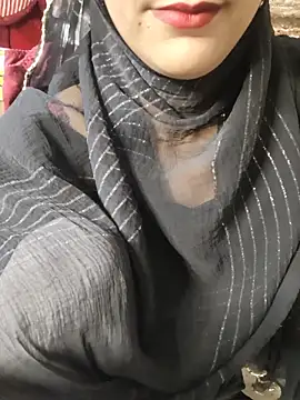 Indian-Aleena 现场XXX聊天
