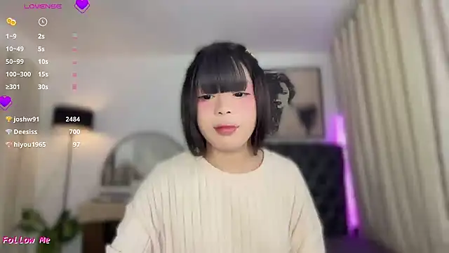 Pumi_akiko Adlı Modelin Canlı XXX Sohbeti