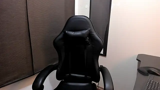 KendricTorres – Naživo XXX chat