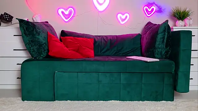 XXX chat uživo modela Devvil2222
