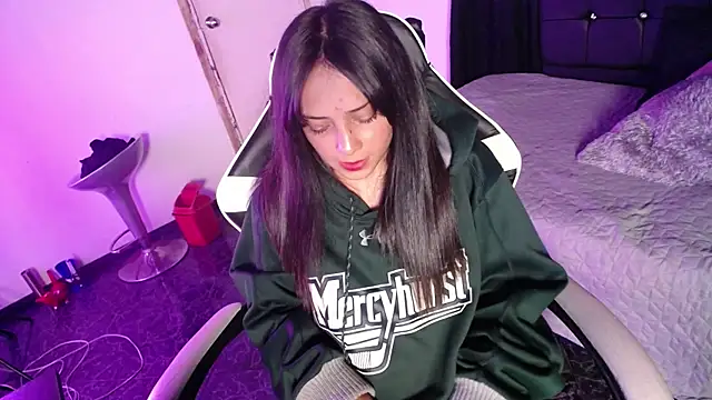 Chatroom XXX en direct de makima9