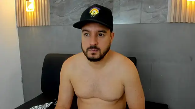 HARRY_SMIHT's Live XXX Chat