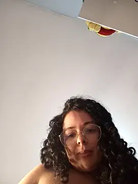 Chat +18 de NinaSweet2 ao vivo