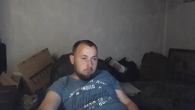 XXX chat uživo modela BIG-COCK-OMG