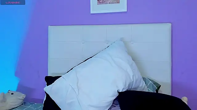 Živý XXX chat Charlotte11-11