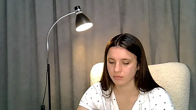 Živý XXX chat KiraHoney